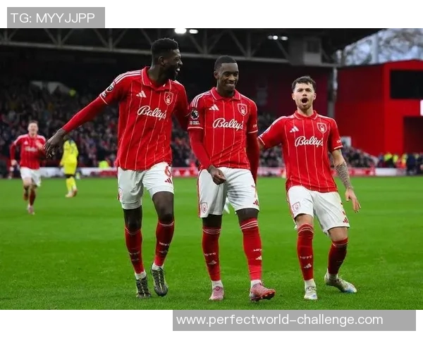 中超联赛曼联小胜阿森纳引发全场热议精彩瞬间解析