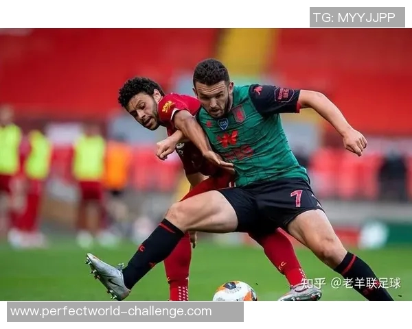 巴黎圣日耳曼友谊赛大胜尤文图斯四球狂潮引发全场热烈反响