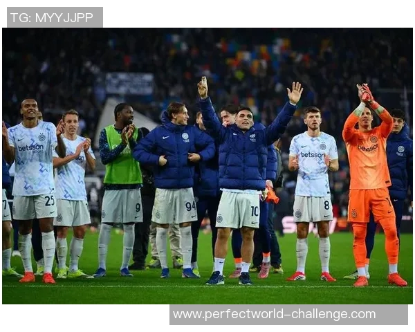 西甲激战曼城以一球小胜多特蒙德补时进球点燃全场激情