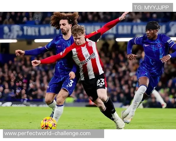 英超赛场巴萨大胜拜仁四球狂潮引发全场热议与十大精彩进球回顾