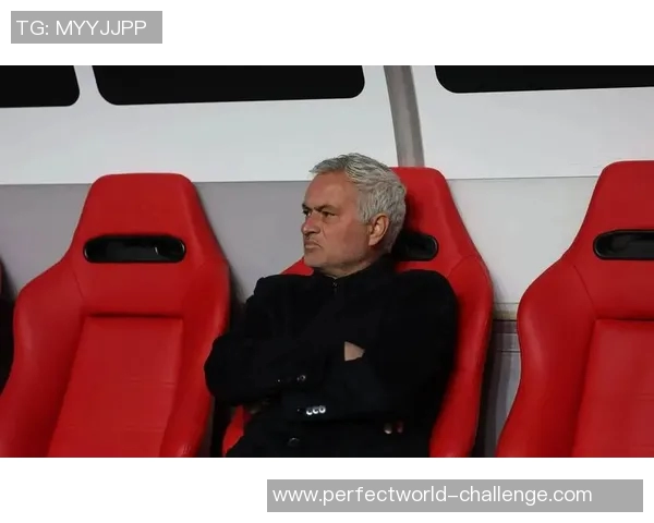 世界杯波尔图与本菲卡激战成平局乌龙球瞬间引发全场热烈反响