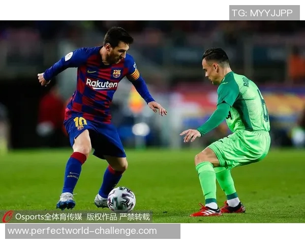 国王杯激战拜仁与AC米兰0比0平局神奇扑救成比赛焦点分析