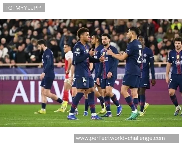 西甲激战莱比锡与巴黎圣日耳曼平局乌龙球成比赛转折点引发热议 西甲激战莱比锡与巴黎圣日耳曼平局乌龙球成比赛转折点引发热议